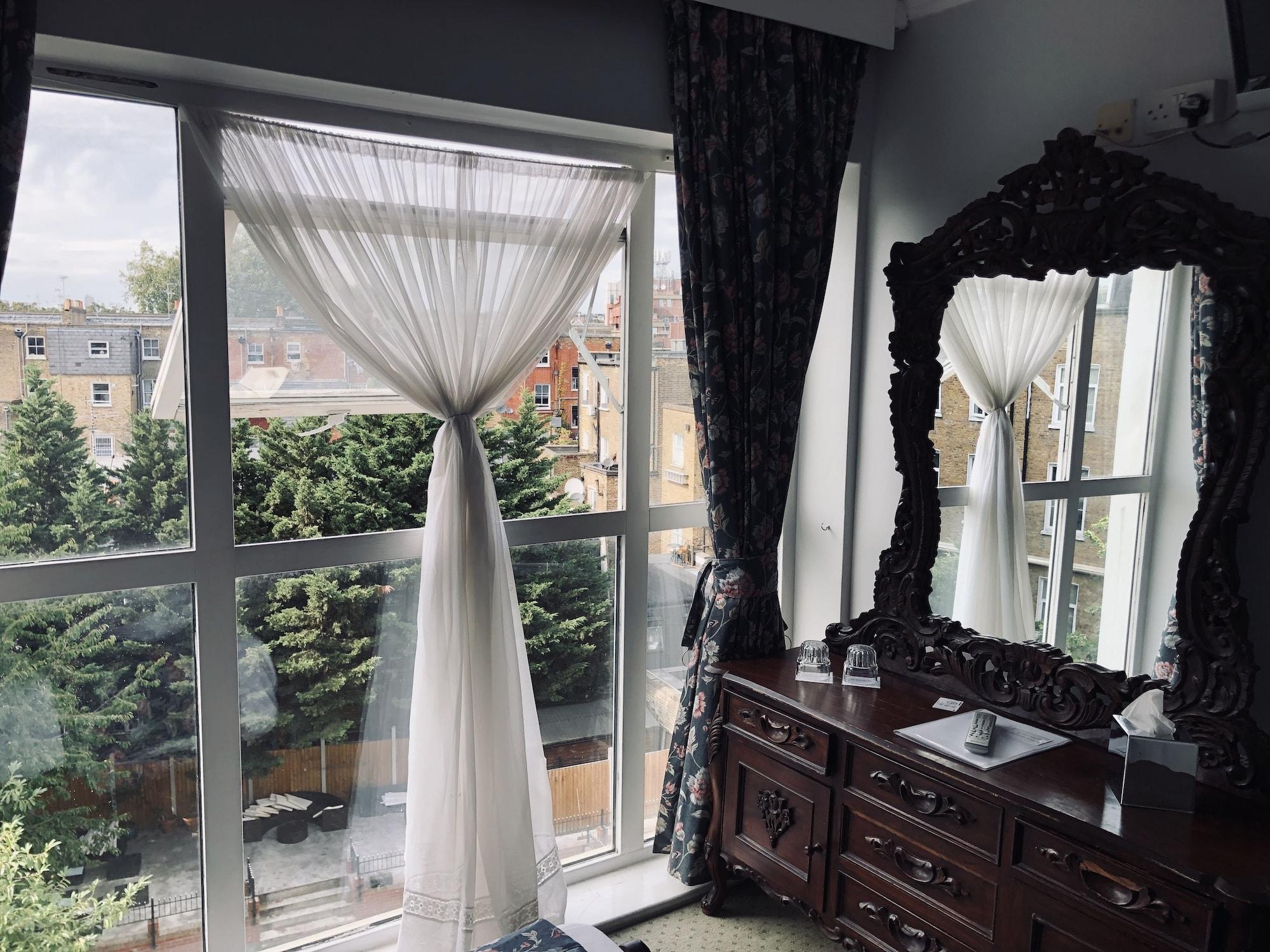 Hotel My Place London