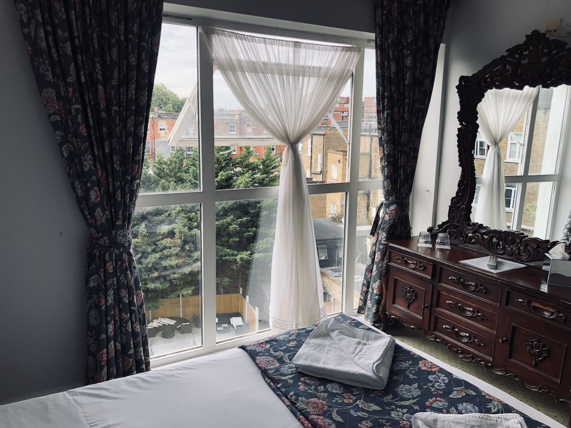 Hotel My Place London