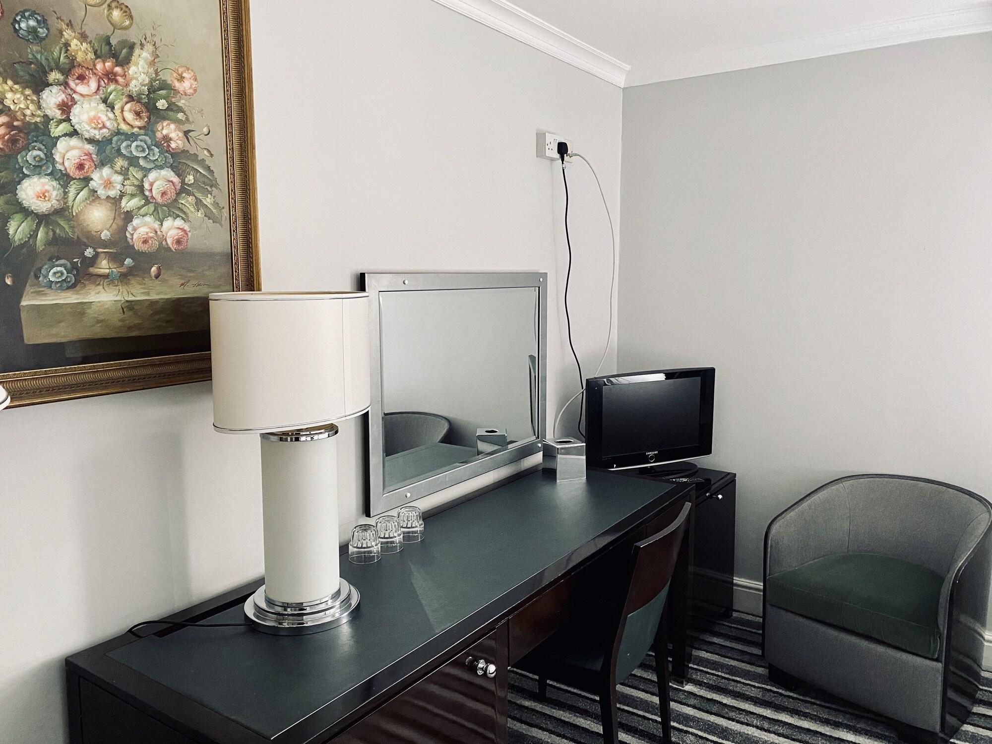 My Place Hotel