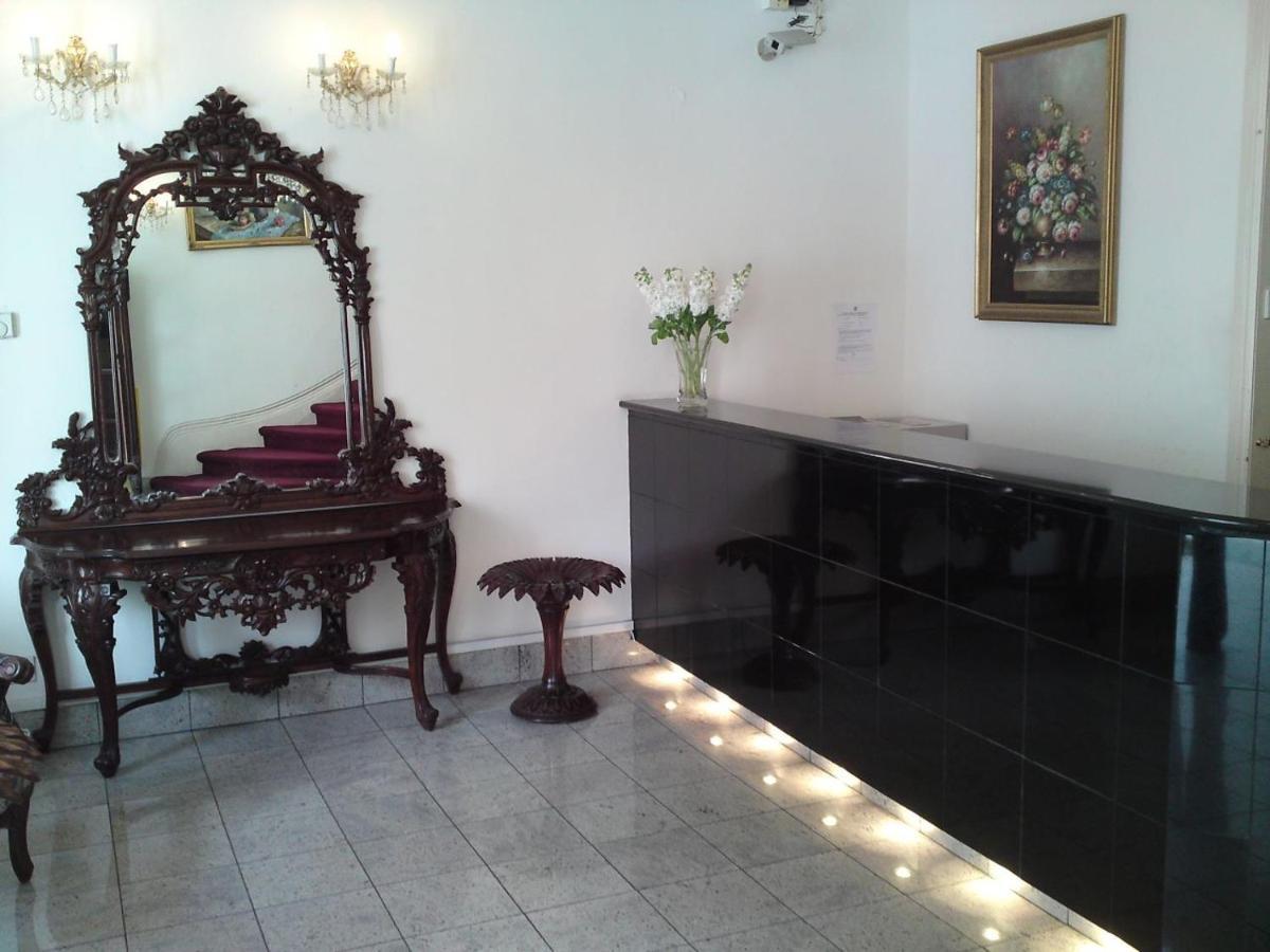 Hotel My Place 3*