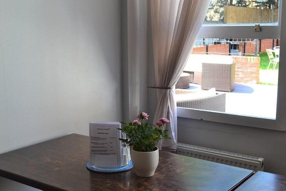 My Place Hotel London