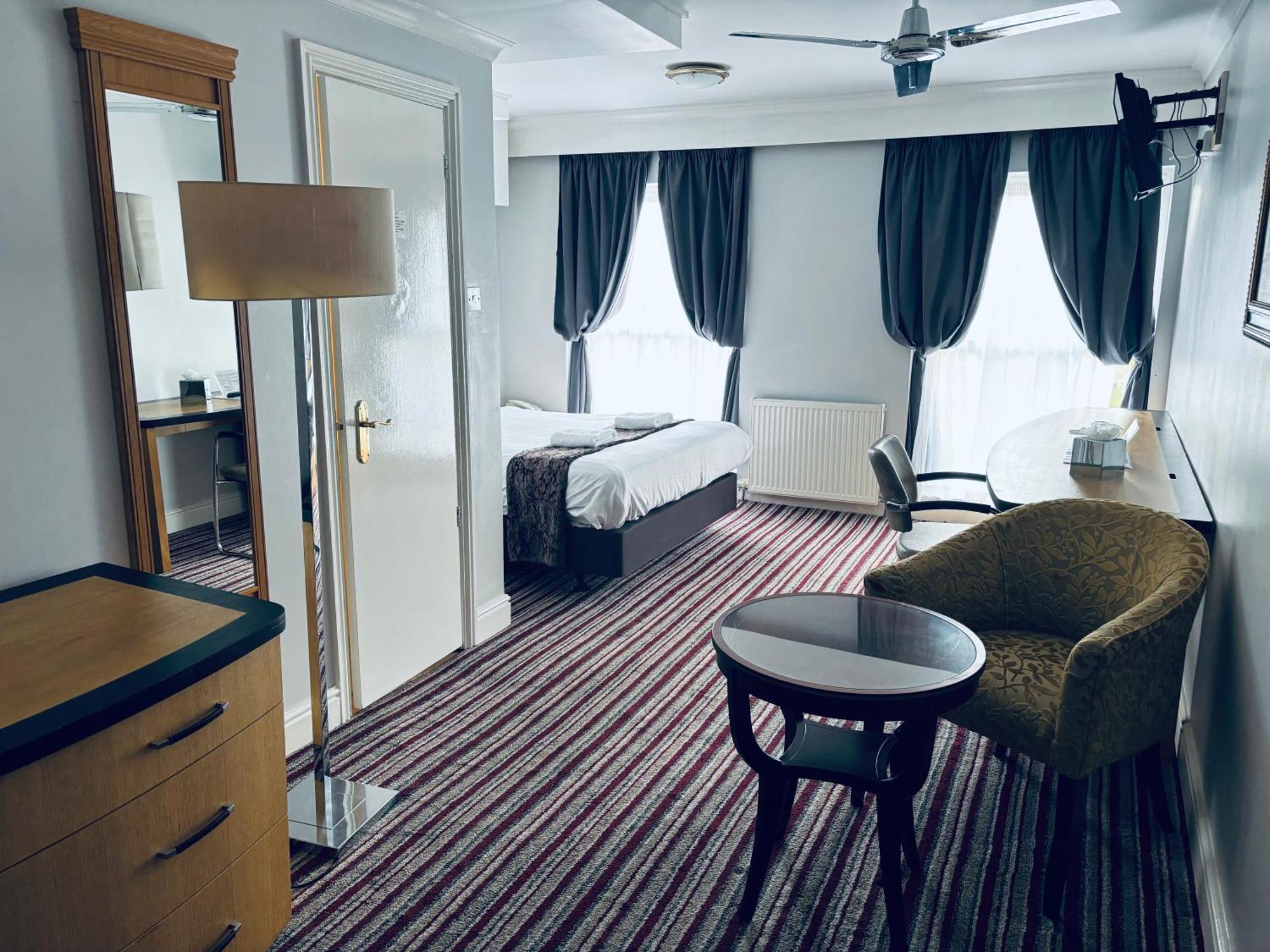 My Place Hotel
